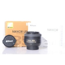 Nikon AF-S Nikkor 1.8/35 G DX
