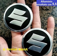 2 Adesivi SUZUKI mm.55 ALLUMINIO scritta stemma logo MOTO/CASCO/BAULE 3D metallo