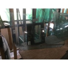 SCENDENTE PORTA ANT. DX PER SEAT - CUPRA INCA (95-03) 1.9 D. FUR. 1995