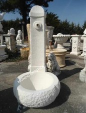 FONTANA CON COLONNA E