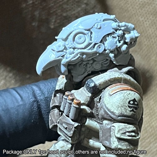Scultura testa cyborg femmina