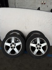 set 4 Cerchi Con Gomme