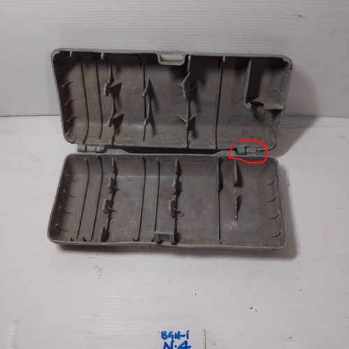 Astuccio cassetta porta