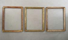 Suite di tre cornici in legno