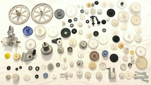 Stock lotto ingranaggi - , e
