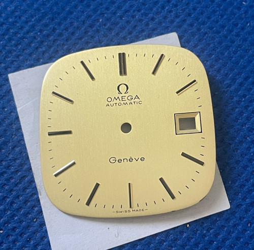 Quadrante quadrato oro