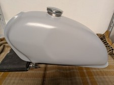 Serbatoio Ktm dal 1973 al 1975 "Tipo a goccia" completo di tappo e rubinetti