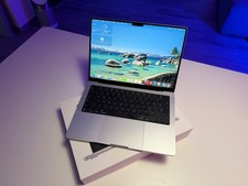 MacBook Pro 14" M5 | Argento |