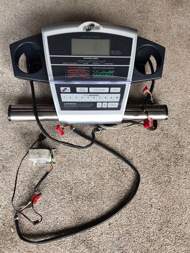 Console cross trainer