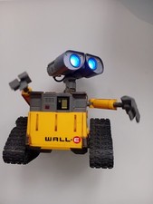 DISNEY PIXAR WALL E 7" ROBOT