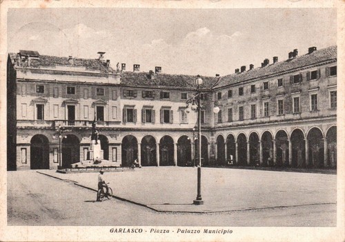 Pavia garlasco piazza palazzo - garlasco,