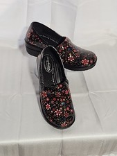 Zoccoli Easy Works Easy Street