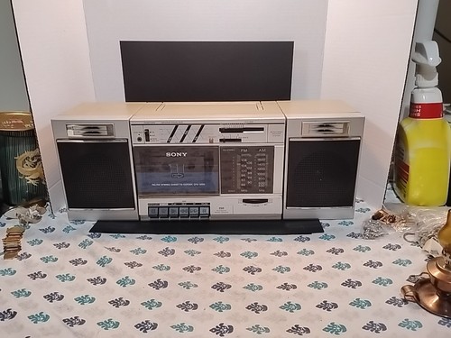 Vintage sony cfs - cfs-3000, boombox