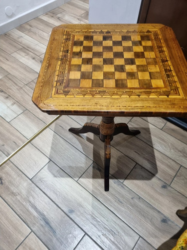 Tavolino intarsio a - intarsio,