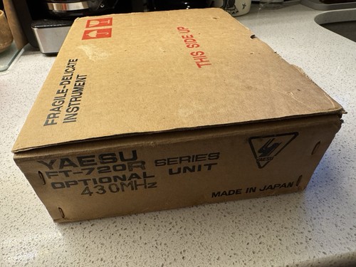 Yaesu 720ru transceiver - fm,