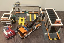 LEGO 7642 City Garage 95% COMPLETO senza figurine no manuale ritirato GUARDA!