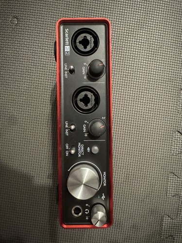 Focusrite scarlett 2i2 - focusrite,