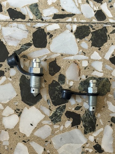 Coppia viti spurgo freni - coppia,