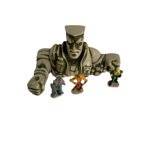 Hasbro small soldiers micro - small,