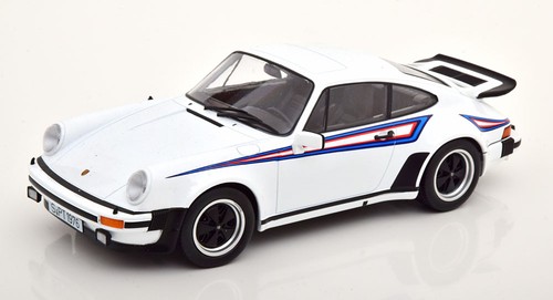Scale porsche 911 - 1:18,