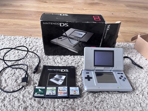 Nintendo lite console - nintendo, ds