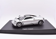 Modellino auto art scala 1:43