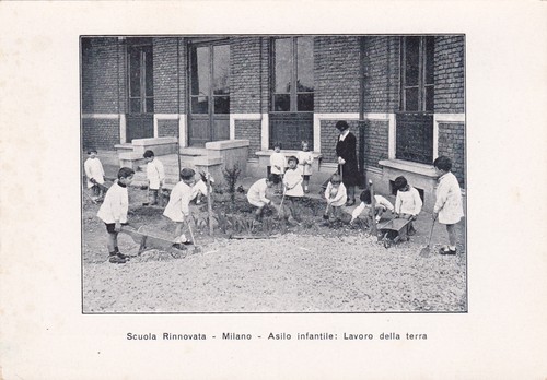 Milano scuola rinnovata - -,