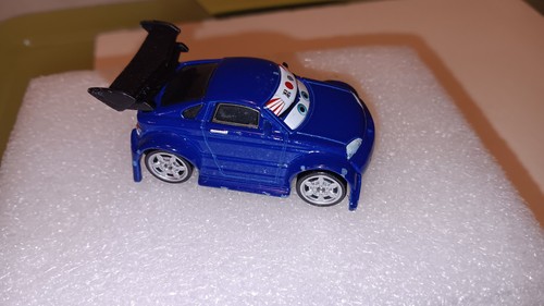 Dixney pixar cars - dixney, kabuto