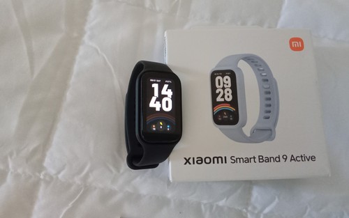 Xiaomi smart band - xiaomi,
