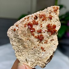 15G vanadinite naturale su