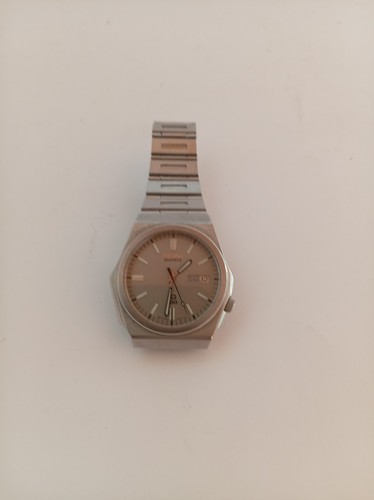 Seiko 100 6923 - sq, 8070
