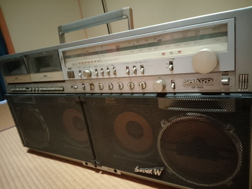 Sharp 909 vintage boombox - gf-909,