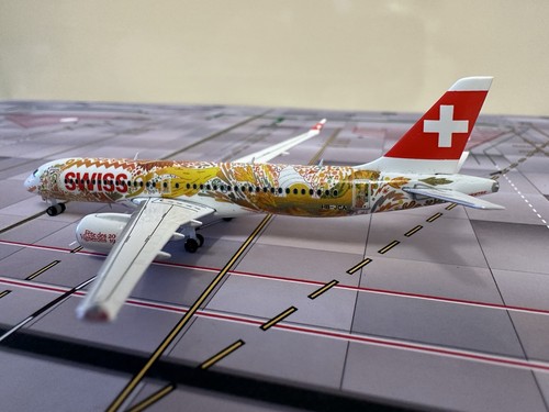 Herpa 400 swiss a220 300 - herpa,