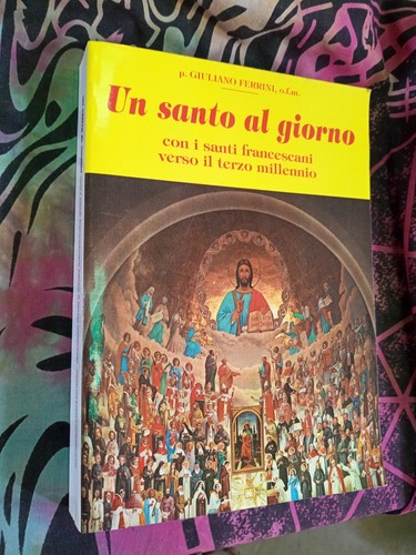 Libro santo giorno santi - un,