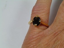GORGEOUS 18 K H G E AVON RING