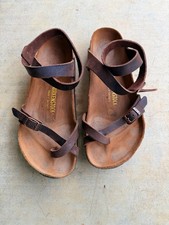 BIRKENSTOCK 40 Sandali YARA