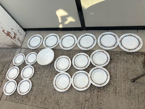 Set pezzi piatti piu - pezzi,