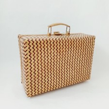 Valigia in vimini vintage