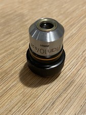 Obiettivo microscopio a canna