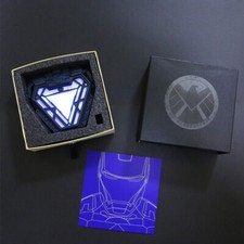 Iron Man reattore ad arco luce LED indossabile MK50 lampada petto Tony Stark cuore cosplay