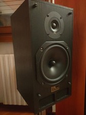 Coppia di diffusori acustici