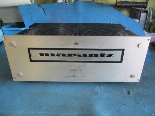 Marantz modello 240