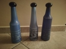 TRITTICO BOTTIGLIE  VINTAGE SALVADOR DALI' ROSSO ANTICO.  LEGGERE L'ARTICOLO