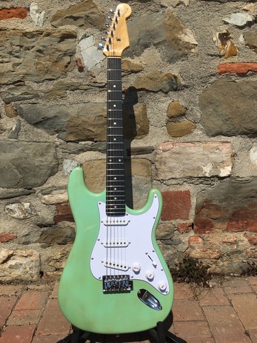 Chitarra elettrica artigianale - chitarra,
