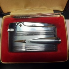 Ronson Varaflame Lighter with