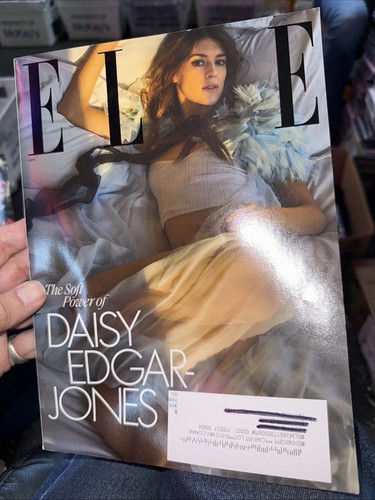 Elle magazine usa - elle, april