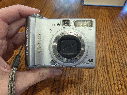 Canon powershot a520 - /, 4.0
