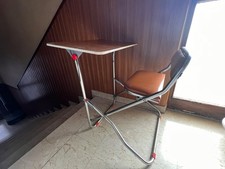 Banco scuola con - banco, sedia