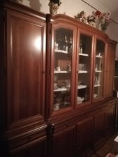 Mobile sala in noce lunghezza 265, altezza 220 con tavolo 180  x 80 e 6 sedie