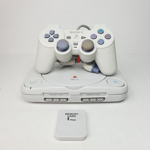 Console sony one testata - ps,